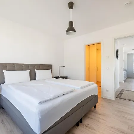 15 Penthouse Ankerplatz 2 Apartment